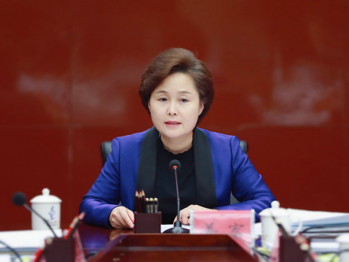 怀柔女书记怀柔女书记，领导力与民众魅力的独特交融