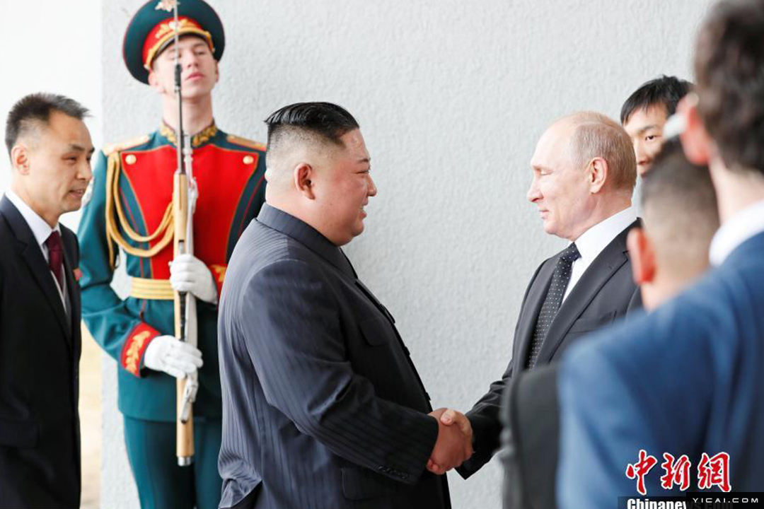 金正恩普京北京会晤细节披露金正恩普京北京会晤细节披露，历史性的握手与对话