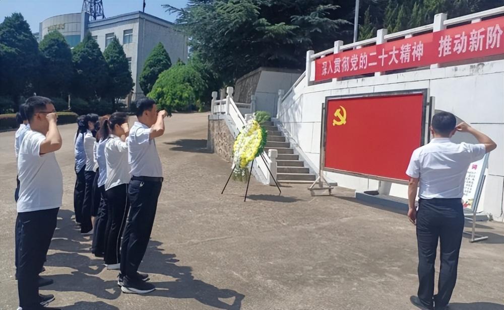 领悟伟大抗战精神内涵领悟伟大抗战精神内涵